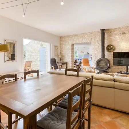 4 Bedroom In Saint-Pierre-d'Oleron