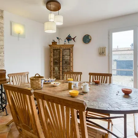 4 Bedroom In * Saint-Pierre-d'Oleron